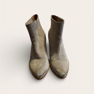 Overland Stylish Tan Ankle Boots